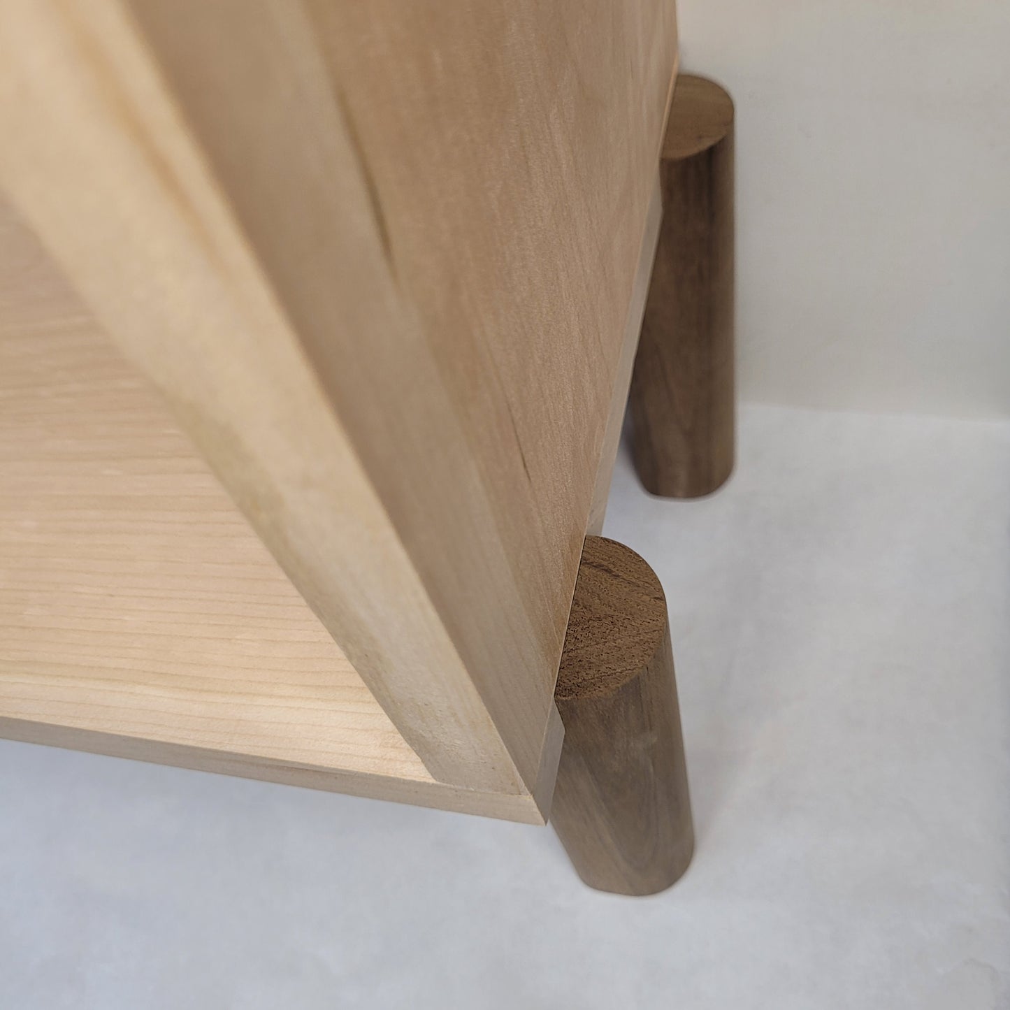 The Notch leg, set of 4