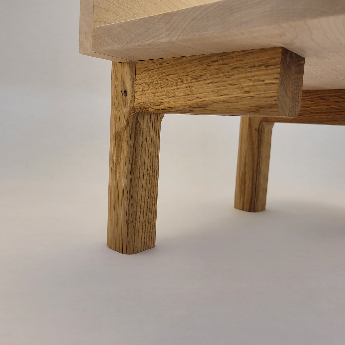 "wrap-around" legs, set of 4