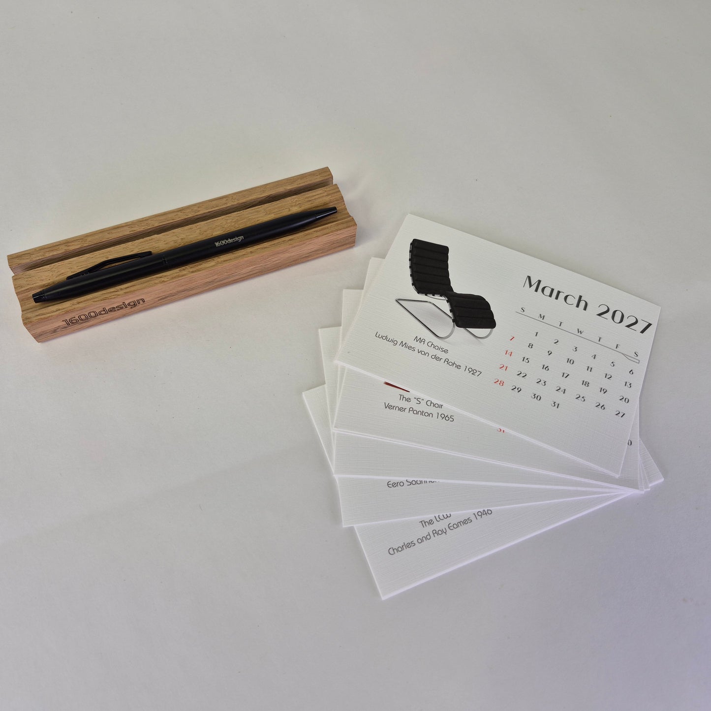 Iconic Chair Designs of the 20th Century desk calendar